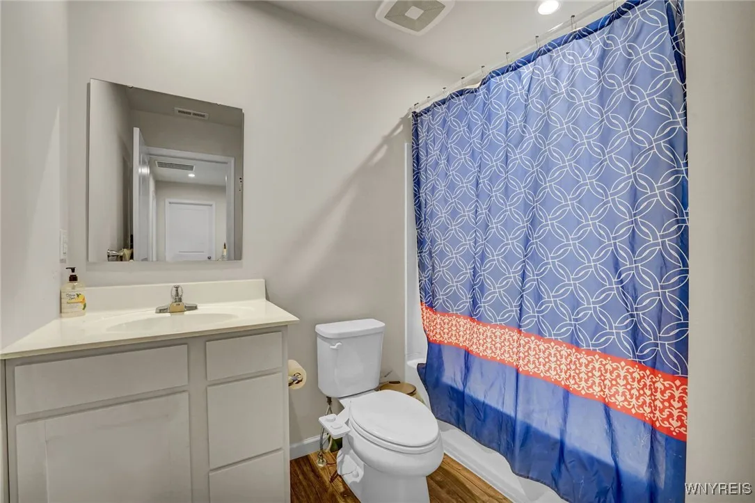 29 Aviano Way, Amherst, New York 14228, Amherst, New York 14228, 3 Bedrooms Bedrooms, 9 Rooms Rooms,2 BathroomsBathrooms,Residential,For Sale,29 Aviano Way, Amherst, New York 14228,B1626787