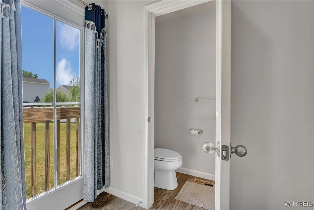 29 Aviano Way, Amherst, New York 14228, Amherst, New York 14228, 3 Bedrooms Bedrooms, 9 Rooms Rooms,2 BathroomsBathrooms,Residential,For Sale,29 Aviano Way, Amherst, New York 14228,B1626787