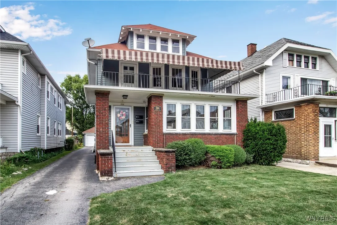 744 Tacoma Avenue, Buffalo, New York 14216, Buffalo, New York 14216, 3 Bedrooms Bedrooms, 6 Rooms Rooms,1 BathroomBathrooms,Residential Lease,For Rent,744 Tacoma Avenue, Buffalo, New York 14216,0,B1630172