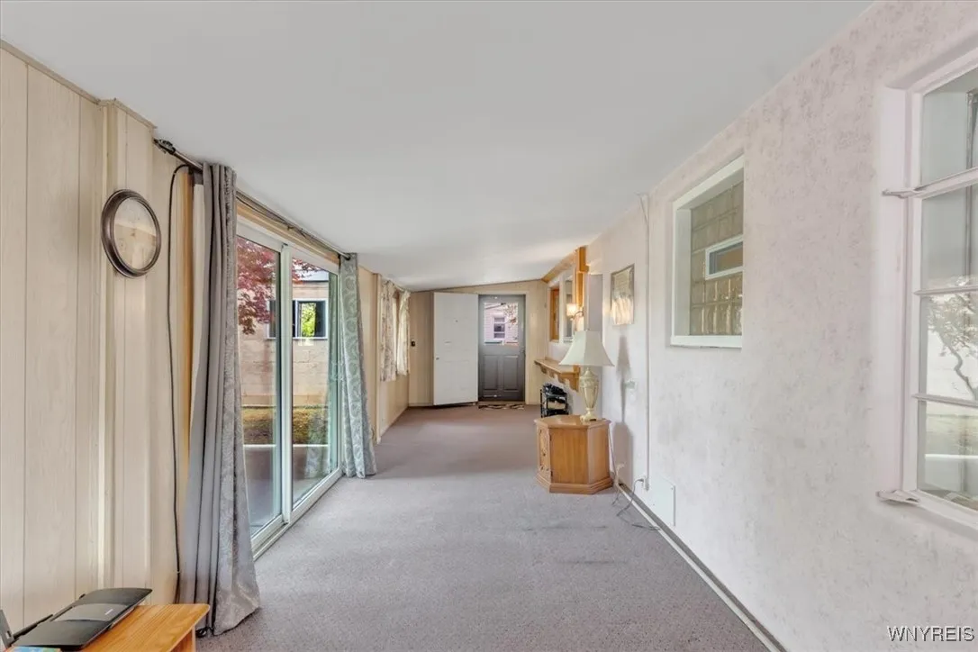 46 Chardon Drive, Cheektowaga, New York 14225, Cheektowaga, New York 14225, 4 Bedrooms Bedrooms, 7 Rooms Rooms,1 BathroomBathrooms,Residential,For Sale,46 Chardon Drive, Cheektowaga, New York 14225,B1629783