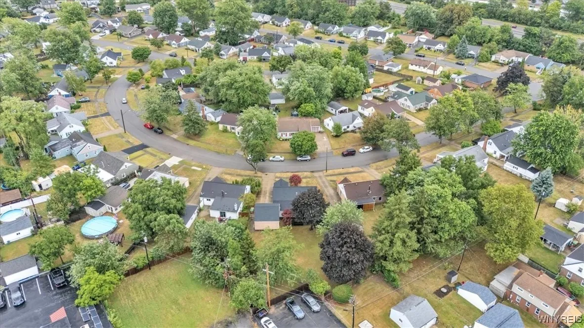 46 Chardon Drive, Cheektowaga, New York 14225, Cheektowaga, New York 14225, 4 Bedrooms Bedrooms, 7 Rooms Rooms,1 BathroomBathrooms,Residential,For Sale,46 Chardon Drive, Cheektowaga, New York 14225,B1629783
