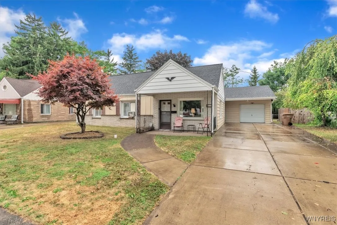 46 Chardon Drive, Cheektowaga, New York 14225, Cheektowaga, New York 14225, 4 Bedrooms Bedrooms, 7 Rooms Rooms,1 BathroomBathrooms,Residential,For Sale,46 Chardon Drive, Cheektowaga, New York 14225,B1629783