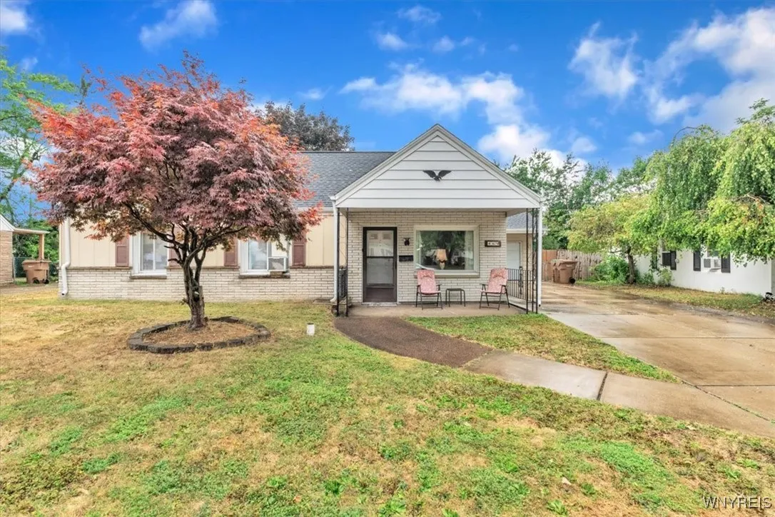 46 Chardon Drive, Cheektowaga, New York 14225, Cheektowaga, New York 14225, 4 Bedrooms Bedrooms, 7 Rooms Rooms,1 BathroomBathrooms,Residential,For Sale,46 Chardon Drive, Cheektowaga, New York 14225,B1629783