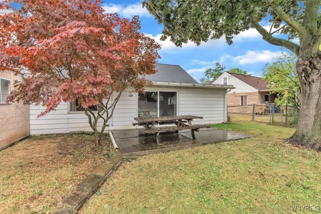 46 Chardon Drive, Cheektowaga, New York 14225, Cheektowaga, New York 14225, 4 Bedrooms Bedrooms, 7 Rooms Rooms,1 BathroomBathrooms,Residential,For Sale,46 Chardon Drive, Cheektowaga, New York 14225,B1629783