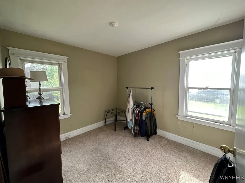 130 West Hazeltine Avenue, Tonawanda, New York 142, Tonawanda, New York 14217, 4 Bedrooms Bedrooms, ,2 BathroomsBathrooms,Residential,For Sale,130 West Hazeltine Avenue, Tonawanda, New York 142,B1630796