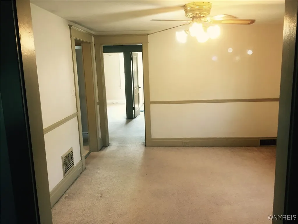 130 West Hazeltine Avenue, Tonawanda, New York 142, Tonawanda, New York 14217, 4 Bedrooms Bedrooms, ,2 BathroomsBathrooms,Residential,For Sale,130 West Hazeltine Avenue, Tonawanda, New York 142,B1630796