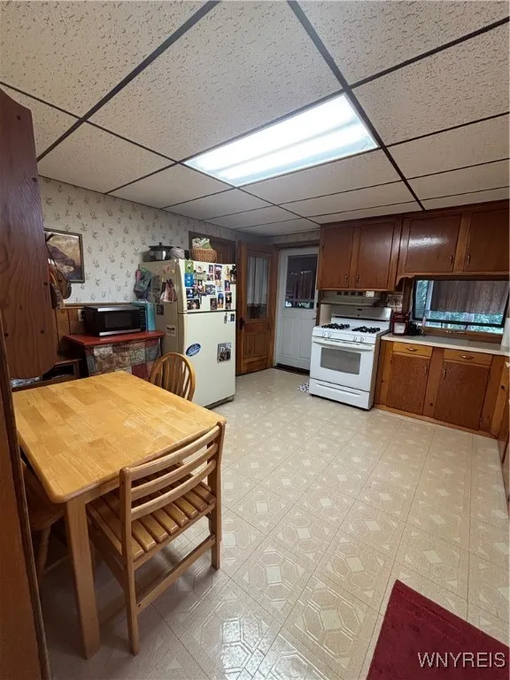 52 Linden Avenue, Salamanca, New York 14779, Salamanca, New York 14779, 4 Bedrooms Bedrooms, ,2 BathroomsBathrooms,Residential,For Sale,52 Linden Avenue, Salamanca, New York 14779,0,B1630826