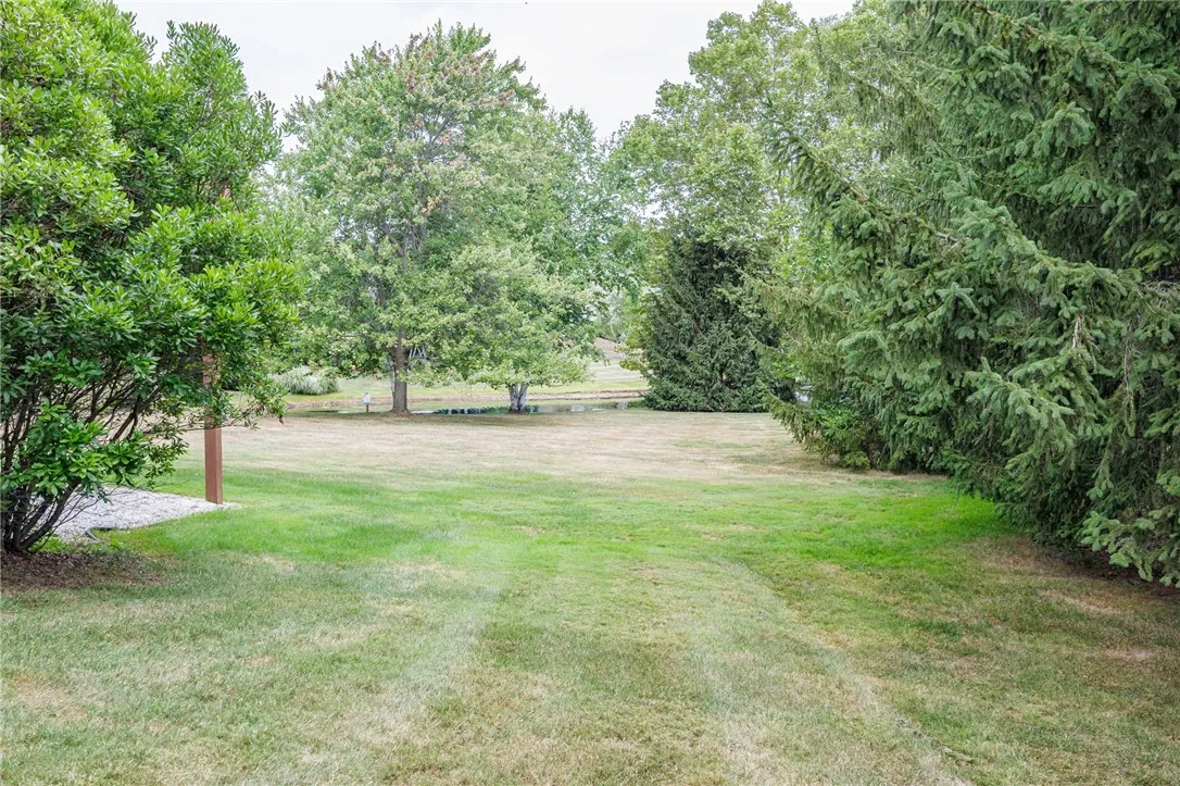 40 Tobey, Pittsford, New York 14534, Pittsford, New York 14534, 3 Bedrooms Bedrooms, 8 Rooms Rooms,3 BathroomsBathrooms,Residential,Closed,40 Tobey, Pittsford, New York 14534,0,R1630812