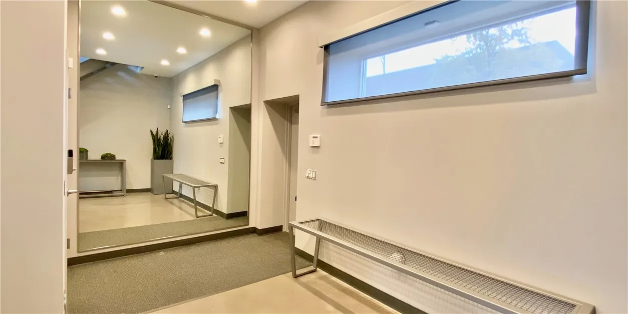 2 Griffith Street, Rochester, New York 14620, Rochester, New York 14620, 3 Bedrooms Bedrooms, 8 Rooms Rooms,3 BathroomsBathrooms,Residential,Closed,2 Griffith Street, Rochester, New York 14620,0,R1630682