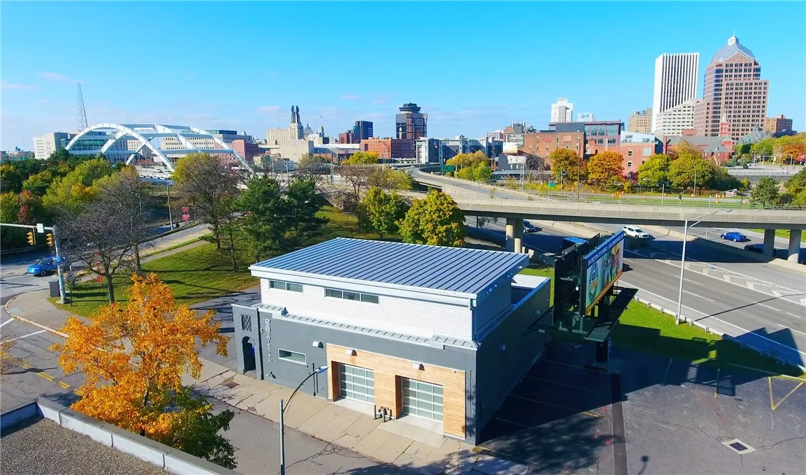 2 Griffith Street, Rochester, New York 14620, Rochester, New York 14620, 3 Bedrooms Bedrooms, 8 Rooms Rooms,3 BathroomsBathrooms,Residential,Closed,2 Griffith Street, Rochester, New York 14620,0,R1630682