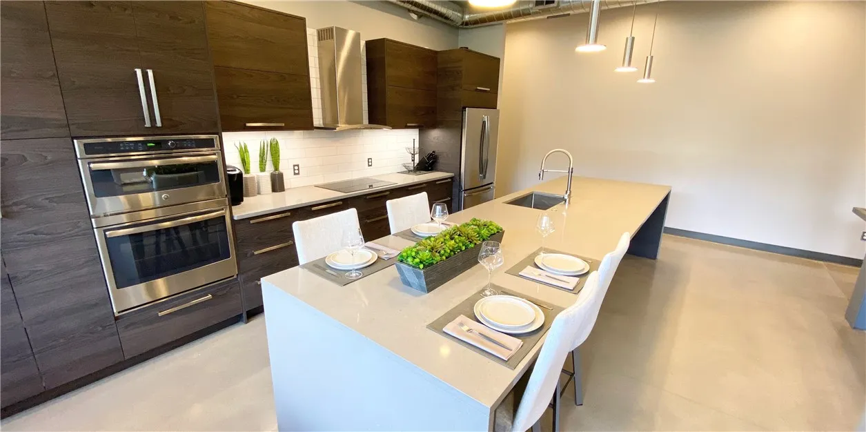 2 Griffith Street, Rochester, New York 14620, Rochester, New York 14620, 3 Bedrooms Bedrooms, 8 Rooms Rooms,3 BathroomsBathrooms,Residential,Closed,2 Griffith Street, Rochester, New York 14620,0,R1630682