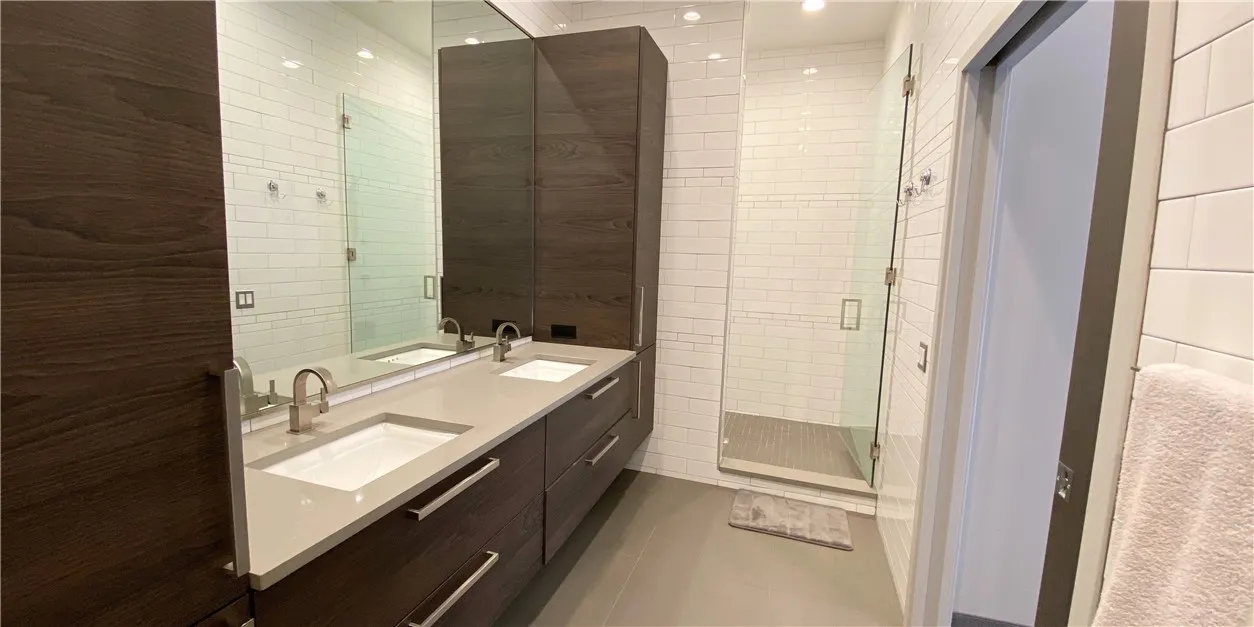 2 Griffith Street, Rochester, New York 14620, Rochester, New York 14620, 3 Bedrooms Bedrooms, 8 Rooms Rooms,3 BathroomsBathrooms,Residential,Closed,2 Griffith Street, Rochester, New York 14620,0,R1630682