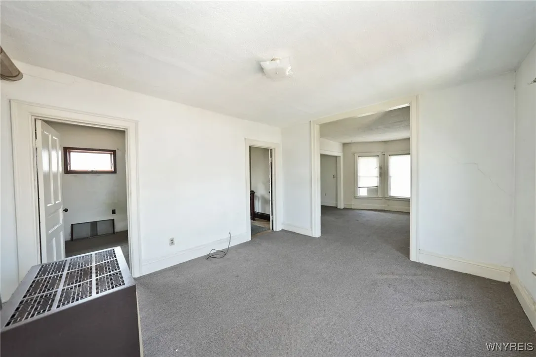323 Holly Street, Buffalo, New York 14206, Buffalo, New York 14206, 5 Bedrooms Bedrooms, ,2 BathroomsBathrooms,Residential,For Sale,323 Holly Street, Buffalo, New York 14206,B1630758