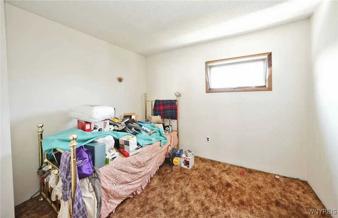 323 Holly Street, Buffalo, New York 14206, Buffalo, New York 14206, 5 Bedrooms Bedrooms, ,2 BathroomsBathrooms,Residential,For Sale,323 Holly Street, Buffalo, New York 14206,B1630758