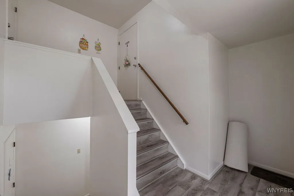 59 Mead Street, North Tonawanda, New York 14120, North Tonawanda, New York 14120, 8 Bedrooms Bedrooms, ,4 BathroomsBathrooms,Residential,Closed,59 Mead Street, North Tonawanda, New York 14120,0,B1630111