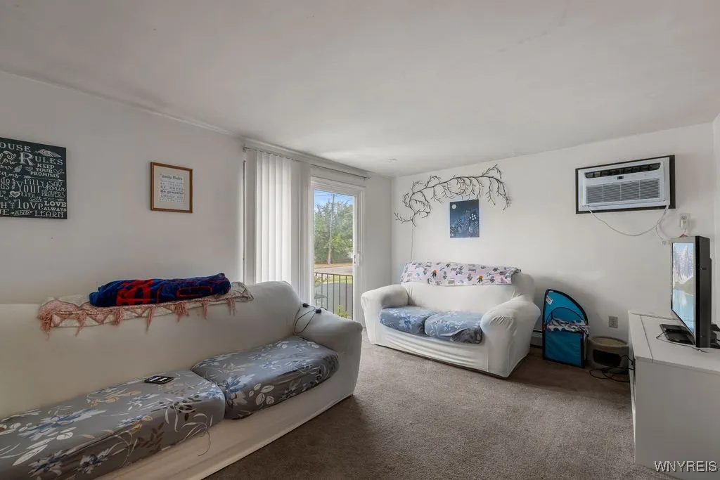 59 Mead Street, North Tonawanda, New York 14120, North Tonawanda, New York 14120, 8 Bedrooms Bedrooms, ,4 BathroomsBathrooms,Residential,Closed,59 Mead Street, North Tonawanda, New York 14120,0,B1630111