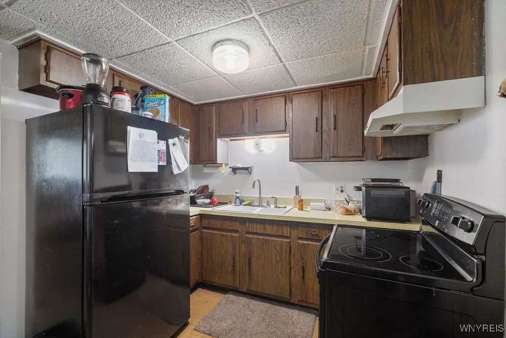 59 Mead Street, North Tonawanda, New York 14120, North Tonawanda, New York 14120, 8 Bedrooms Bedrooms, ,4 BathroomsBathrooms,Residential,Closed,59 Mead Street, North Tonawanda, New York 14120,0,B1630111