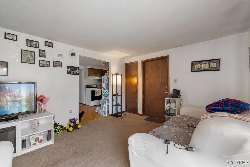 59 Mead Street, North Tonawanda, New York 14120, North Tonawanda, New York 14120, 8 Bedrooms Bedrooms, ,4 BathroomsBathrooms,Residential,Closed,59 Mead Street, North Tonawanda, New York 14120,0,B1630111