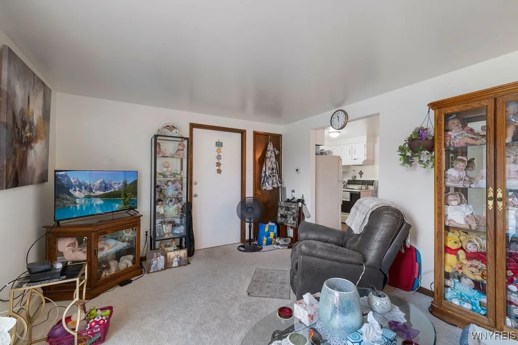 59 Mead Street, North Tonawanda, New York 14120, North Tonawanda, New York 14120, 8 Bedrooms Bedrooms, ,4 BathroomsBathrooms,Residential,Closed,59 Mead Street, North Tonawanda, New York 14120,0,B1630111