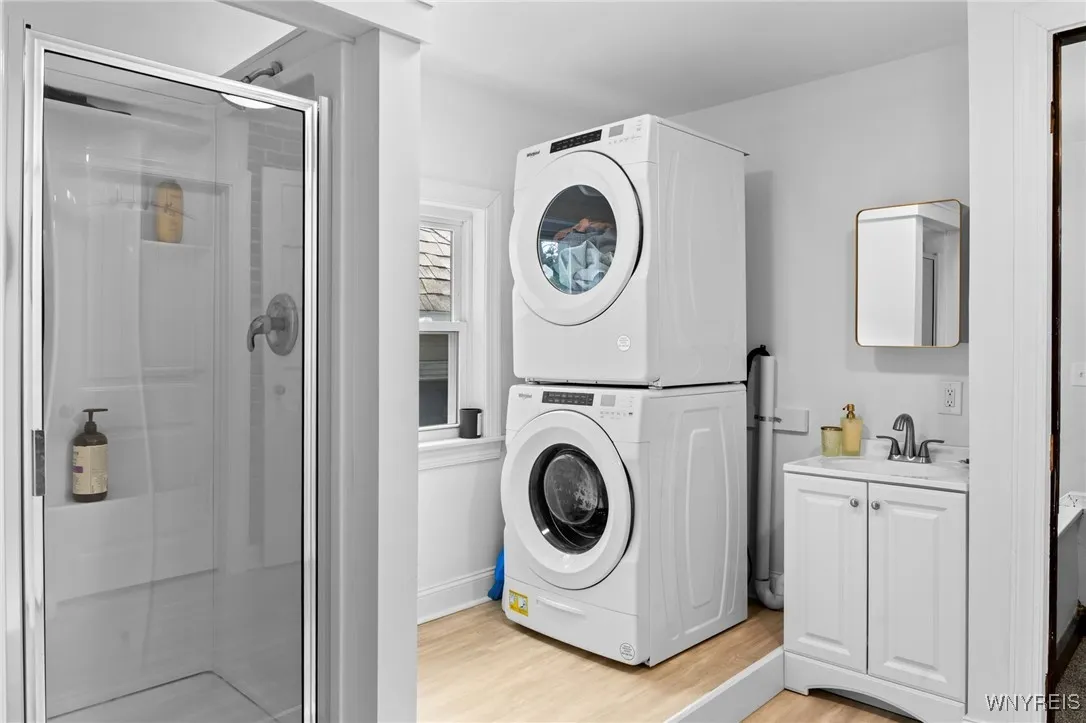 3rd floor laundry!