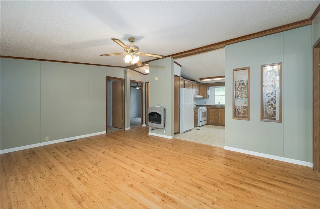 13 Capitol Drive, Nelson Twp, Pennsylvania 16940, Nelson Twp, Pennsylvania 16940, 3 Bedrooms Bedrooms, 8 Rooms Rooms,2 BathroomsBathrooms,Residential,Closed,13 Capitol Drive, Nelson Twp, Pennsylvania 16940,0,R1629503