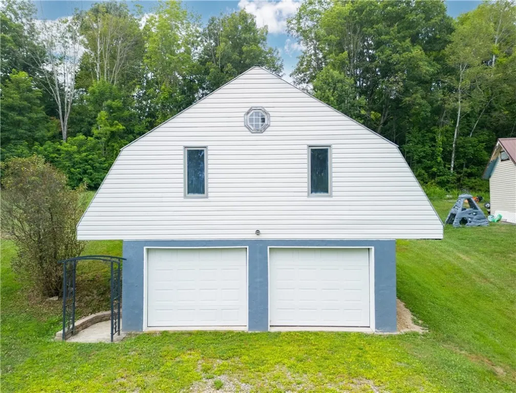 13 Capitol Drive, Nelson Twp, Pennsylvania 16940, Nelson Twp, Pennsylvania 16940, 3 Bedrooms Bedrooms, 8 Rooms Rooms,2 BathroomsBathrooms,Residential,Closed,13 Capitol Drive, Nelson Twp, Pennsylvania 16940,0,R1629503