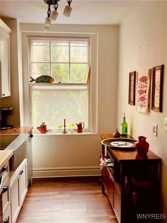 83 Bryant Street 1c, Buffalo, New York 14209, Buffalo, New York 14209, 1 Bedroom Bedrooms, 3 Rooms Rooms,1 BathroomBathrooms,Residential Lease,For Rent,83 Bryant Street 1c, Buffalo, New York 14209,0,B1630590