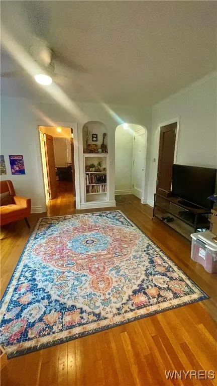 83 Bryant Street 1c, Buffalo, New York 14209, Buffalo, New York 14209, 1 Bedroom Bedrooms, 3 Rooms Rooms,1 BathroomBathrooms,Residential Lease,For Rent,83 Bryant Street 1c, Buffalo, New York 14209,0,B1630590