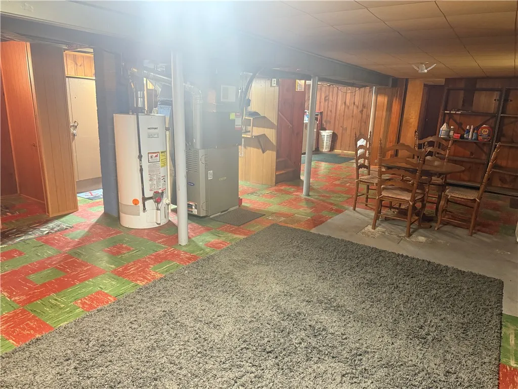 212 Saint Stanislaus Street, Rochester, New York 1, Rochester, New York 14621, 3 Bedrooms Bedrooms, 5 Rooms Rooms,1 BathroomBathrooms,Residential,For Sale,212 Saint Stanislaus Street, Rochester, New York 1,0,R1630775