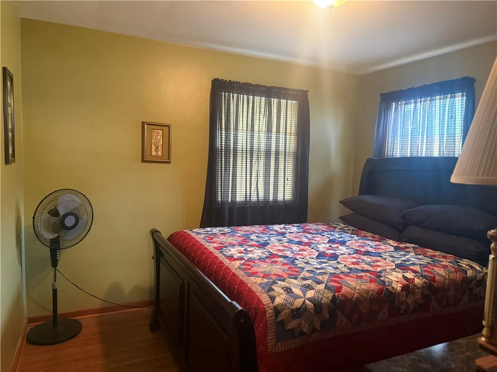 212 Saint Stanislaus Street, Rochester, New York 1, Rochester, New York 14621, 3 Bedrooms Bedrooms, 5 Rooms Rooms,1 BathroomBathrooms,Residential,For Sale,212 Saint Stanislaus Street, Rochester, New York 1,0,R1630775