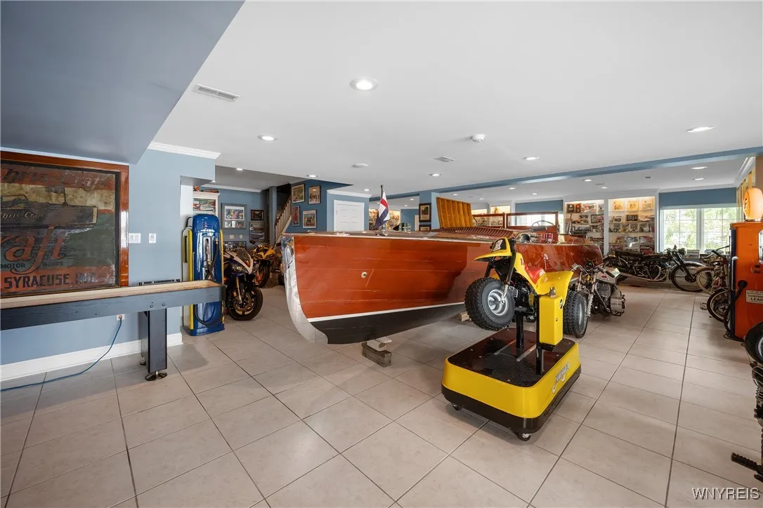 4875 E River Road, Grand Island, New York 14072, Grand Island, New York 14072, 4 Bedrooms Bedrooms, 15 Rooms Rooms,4 BathroomsBathrooms,Residential,For Sale,4875 E River Road, Grand Island, New York 14072,B1629712