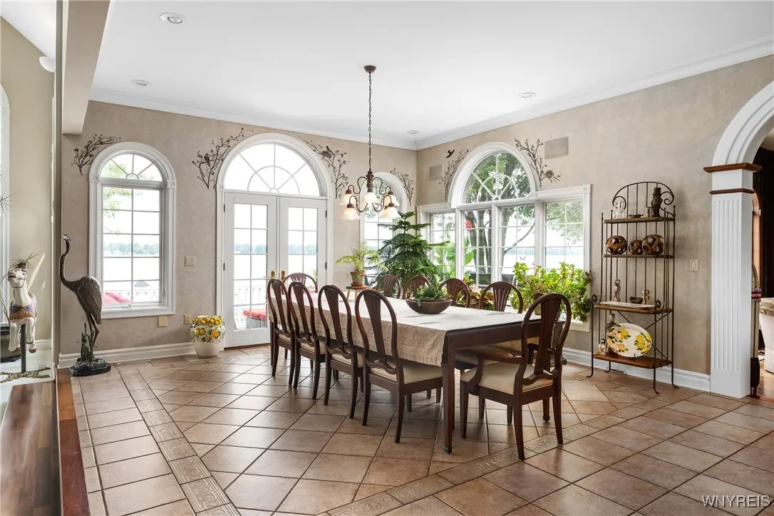 4875 E River Road, Grand Island, New York 14072, Grand Island, New York 14072, 4 Bedrooms Bedrooms, 15 Rooms Rooms,4 BathroomsBathrooms,Residential,For Sale,4875 E River Road, Grand Island, New York 14072,B1629712