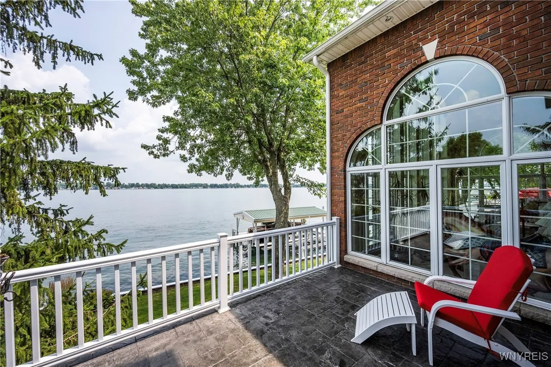 4875 E River Road, Grand Island, New York 14072, Grand Island, New York 14072, 4 Bedrooms Bedrooms, 15 Rooms Rooms,4 BathroomsBathrooms,Residential,For Sale,4875 E River Road, Grand Island, New York 14072,B1629712
