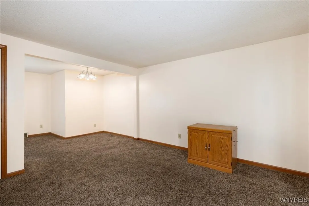 4619 Chestnut Ridge Road L, Amherst, New York 1422, Amherst, New York 14228, 2 Bedrooms Bedrooms, 5 Rooms Rooms,1 BathroomBathrooms,Residential,For Sale,4619 Chestnut Ridge Road L, Amherst, New York 1422,B1626915