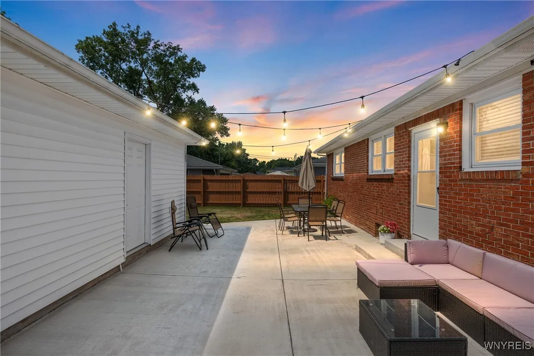 27 Wilma Drive, Lancaster, New York 14086, Lancaster, New York 14086, 3 Bedrooms Bedrooms, 8 Rooms Rooms,1 BathroomBathrooms,Residential,Closed,27 Wilma Drive, Lancaster, New York 14086,0,B1630765