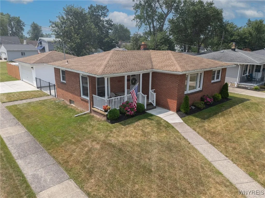 27 Wilma Drive, Lancaster, New York 14086, Lancaster, New York 14086, 3 Bedrooms Bedrooms, 8 Rooms Rooms,1 BathroomBathrooms,Residential,Closed,27 Wilma Drive, Lancaster, New York 14086,0,B1630765
