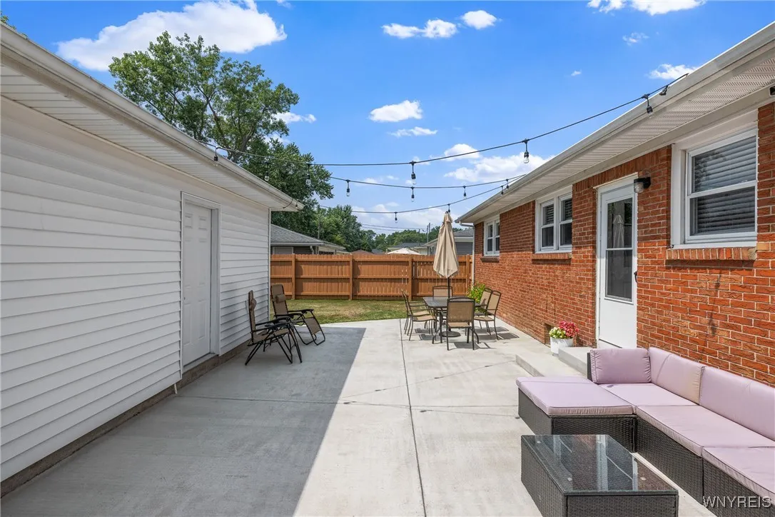 27 Wilma Drive, Lancaster, New York 14086, Lancaster, New York 14086, 3 Bedrooms Bedrooms, 8 Rooms Rooms,1 BathroomBathrooms,Residential,Closed,27 Wilma Drive, Lancaster, New York 14086,0,B1630765