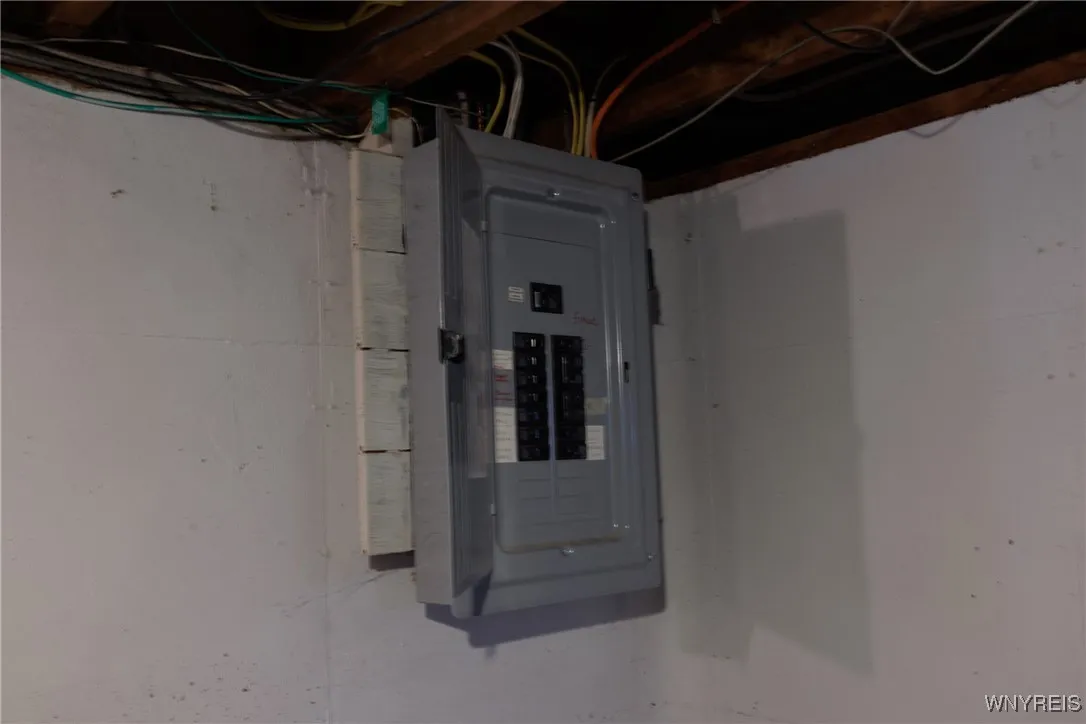 27 Wilma Drive, Lancaster, New York 14086, Lancaster, New York 14086, 3 Bedrooms Bedrooms, 8 Rooms Rooms,1 BathroomBathrooms,Residential,Closed,27 Wilma Drive, Lancaster, New York 14086,0,B1630765