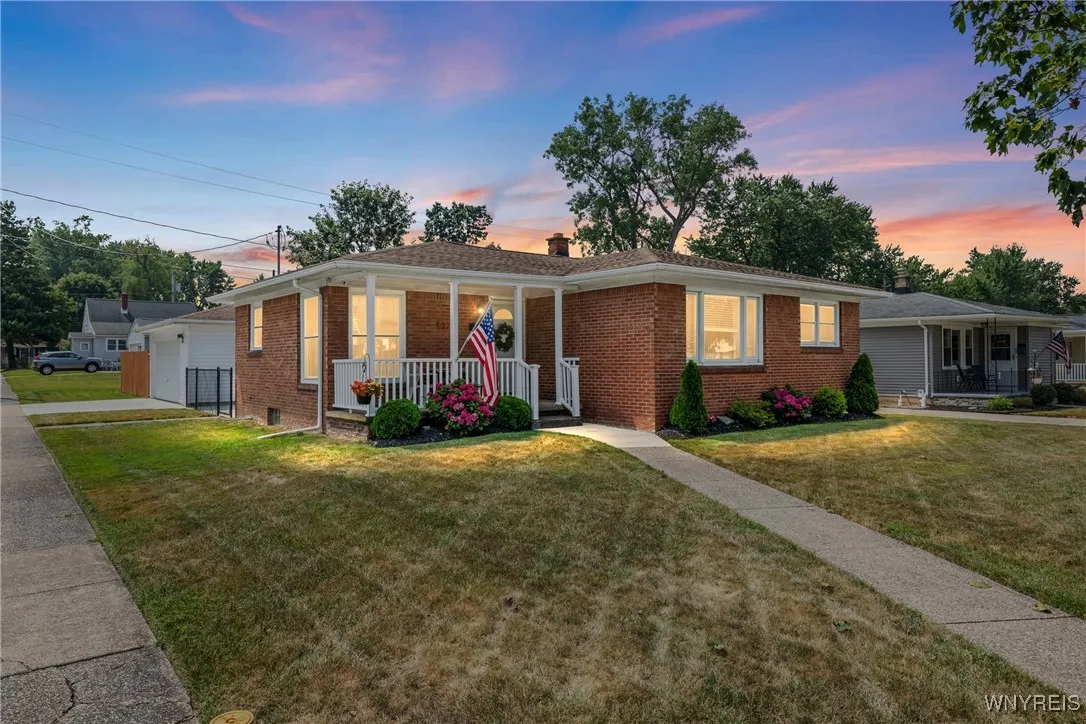 27 Wilma Drive, Lancaster, New York 14086, Lancaster, New York 14086, 3 Bedrooms Bedrooms, 8 Rooms Rooms,1 BathroomBathrooms,Residential,Closed,27 Wilma Drive, Lancaster, New York 14086,0,B1630765