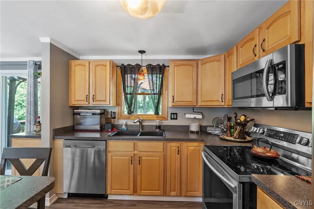 507 Valley Drive East, Sullivan, New York 13037, Sullivan, New York 13037, 3 Bedrooms Bedrooms, 7 Rooms Rooms,2 BathroomsBathrooms,Residential,Closed,507 Valley Drive East, Sullivan, New York 13037,0,S1630285