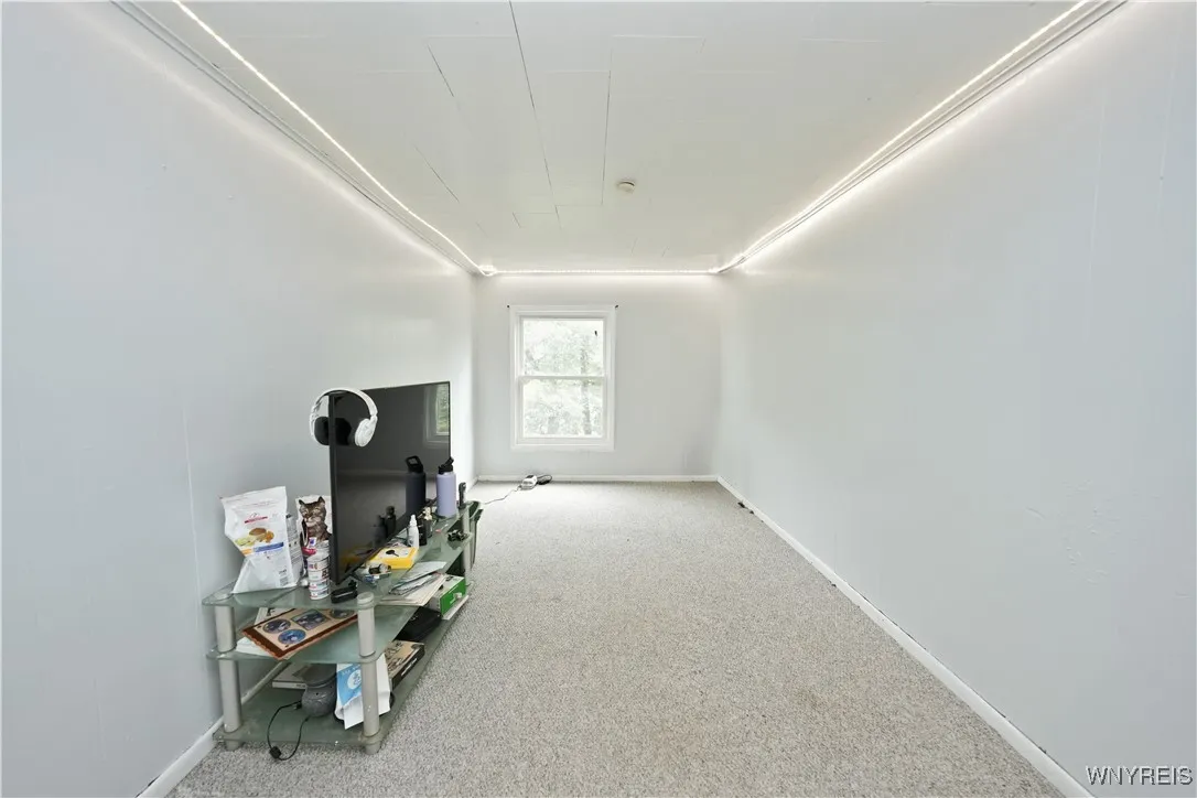 644 West Avenue, Buffalo, New York 14213, Buffalo, New York 14213, 5 Bedrooms Bedrooms, 10 Rooms Rooms,2 BathroomsBathrooms,Residential,For Sale,644 West Avenue, Buffalo, New York 14213,B1630687