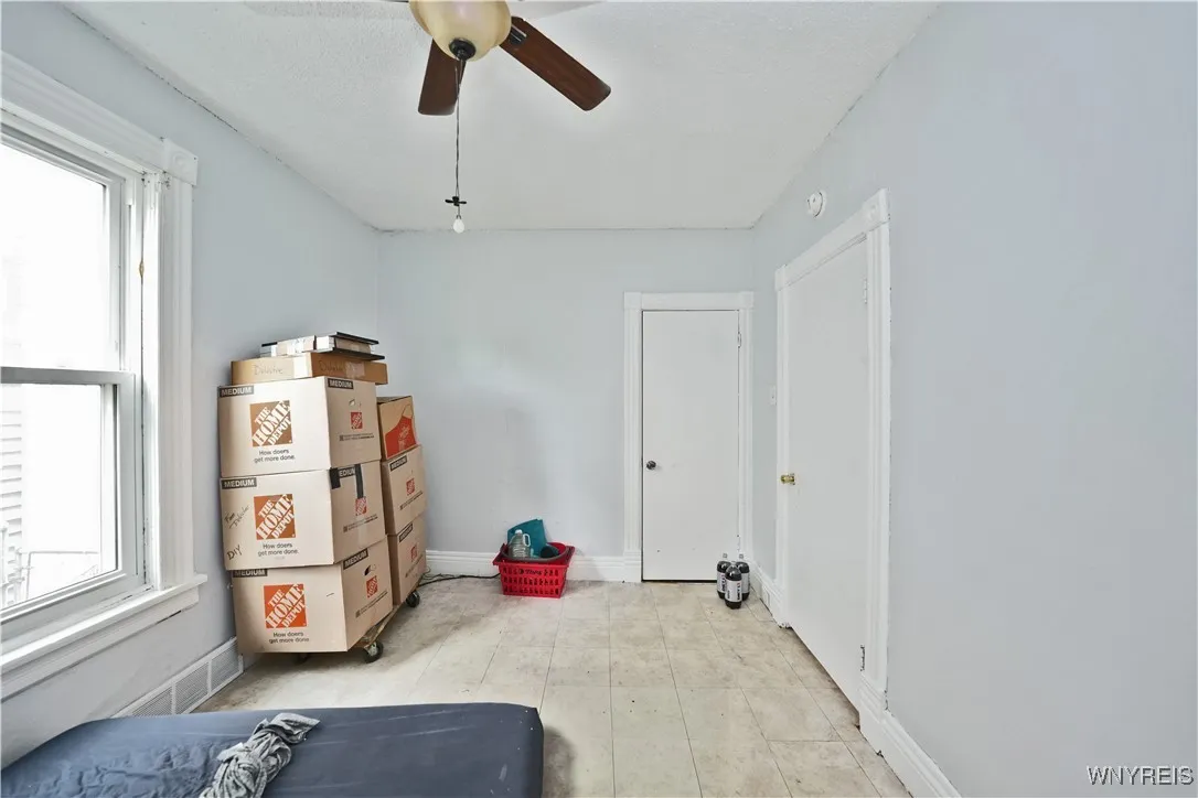644 West Avenue, Buffalo, New York 14213, Buffalo, New York 14213, 5 Bedrooms Bedrooms, 10 Rooms Rooms,2 BathroomsBathrooms,Residential,For Sale,644 West Avenue, Buffalo, New York 14213,B1630687
