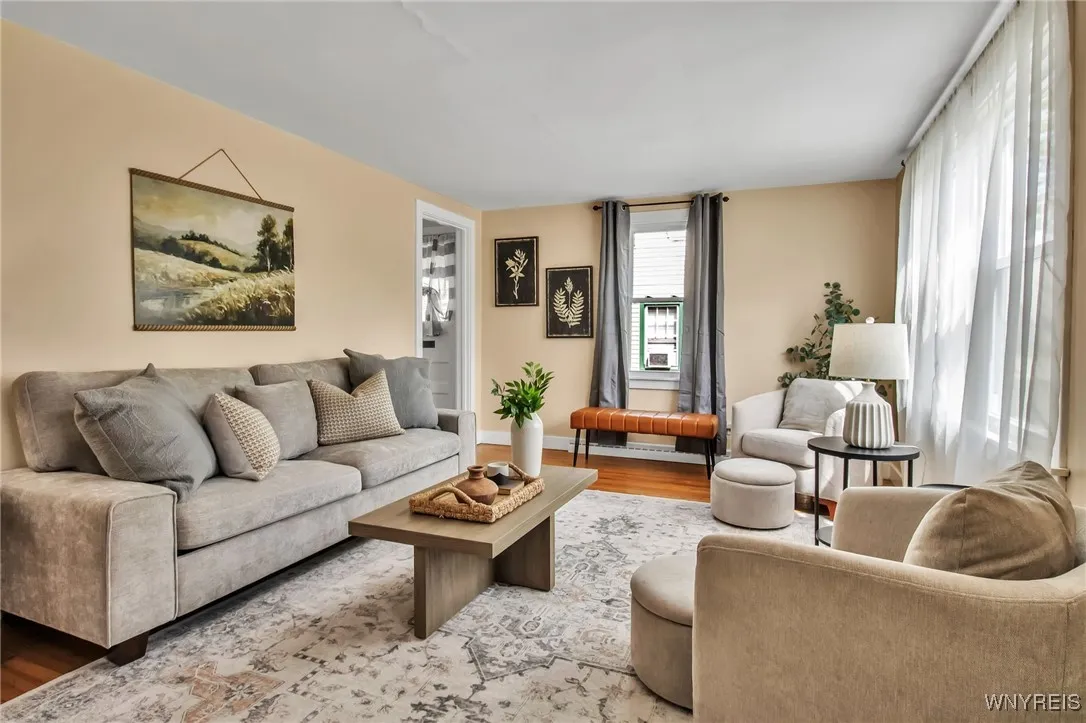 88 Raymond Street, Hamburg, New York 14075, Hamburg, New York 14075, 3 Bedrooms Bedrooms, 6 Rooms Rooms,1 BathroomBathrooms,Residential,For Sale,88 Raymond Street, Hamburg, New York 14075,B1630899
