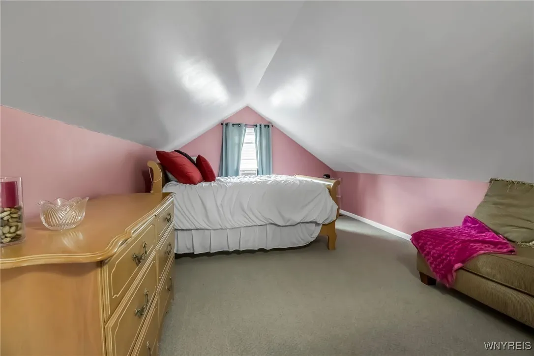 2nd floor, ultimate bedroom