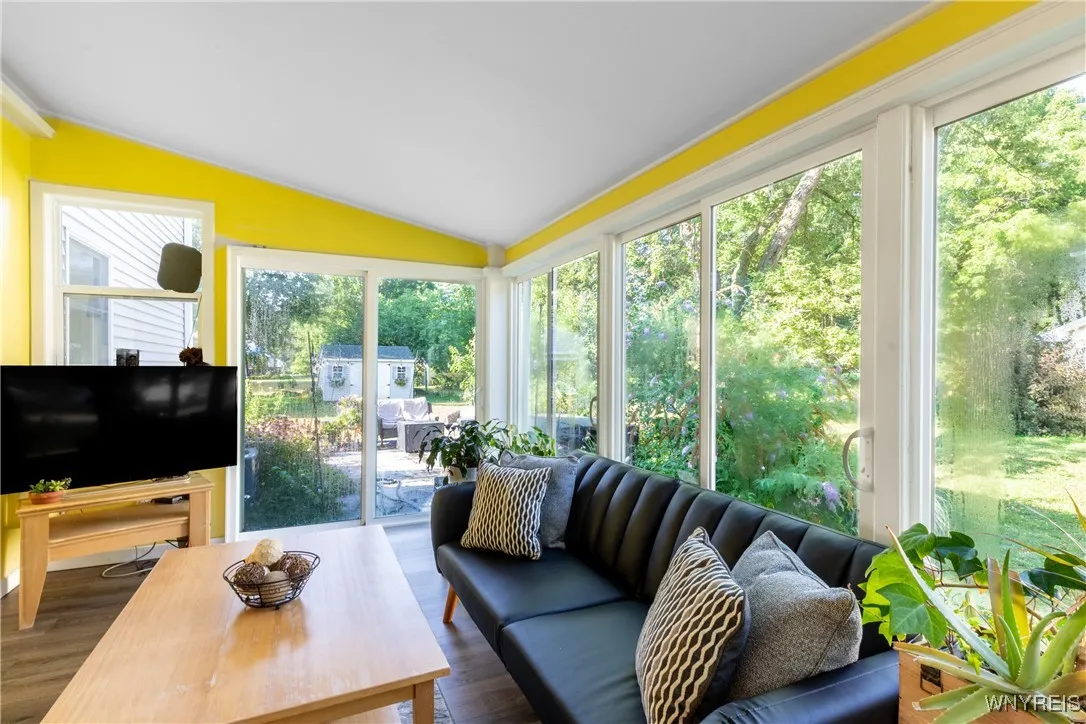 6731 Webster Road, Orchard Park, New York 14127, Orchard Park, New York 14127, 5 Bedrooms Bedrooms, 12 Rooms Rooms,3 BathroomsBathrooms,Residential,For Sale,6731 Webster Road, Orchard Park, New York 14127,0,B1629246