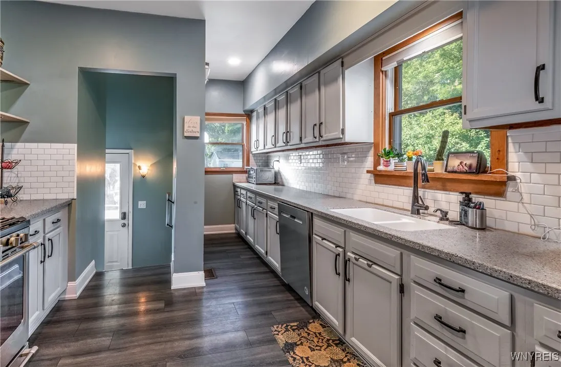 6731 Webster Road, Orchard Park, New York 14127, Orchard Park, New York 14127, 5 Bedrooms Bedrooms, 12 Rooms Rooms,3 BathroomsBathrooms,Residential,For Sale,6731 Webster Road, Orchard Park, New York 14127,0,B1629246