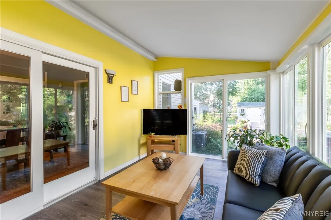 6731 Webster Road, Orchard Park, New York 14127, Orchard Park, New York 14127, 5 Bedrooms Bedrooms, 12 Rooms Rooms,3 BathroomsBathrooms,Residential,For Sale,6731 Webster Road, Orchard Park, New York 14127,0,B1629246