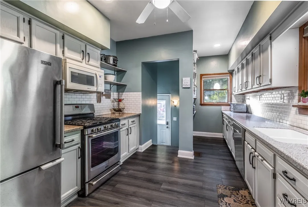 6731 Webster Road, Orchard Park, New York 14127, Orchard Park, New York 14127, 5 Bedrooms Bedrooms, 12 Rooms Rooms,3 BathroomsBathrooms,Residential,For Sale,6731 Webster Road, Orchard Park, New York 14127,0,B1629246