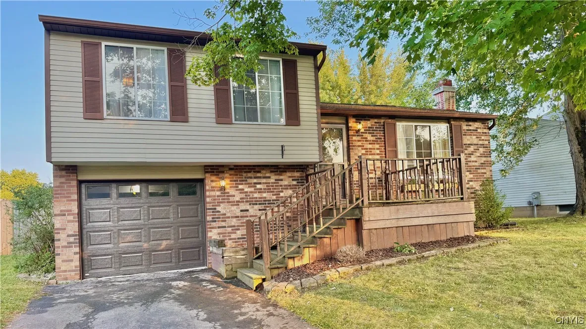 3952 Merganser Drive, Clay, New York 13090, Clay, New York 13090, 3 Bedrooms Bedrooms, 7 Rooms Rooms,1 BathroomBathrooms,Residential,Closed,3952 Merganser Drive, Clay, New York 13090,0,S1623333