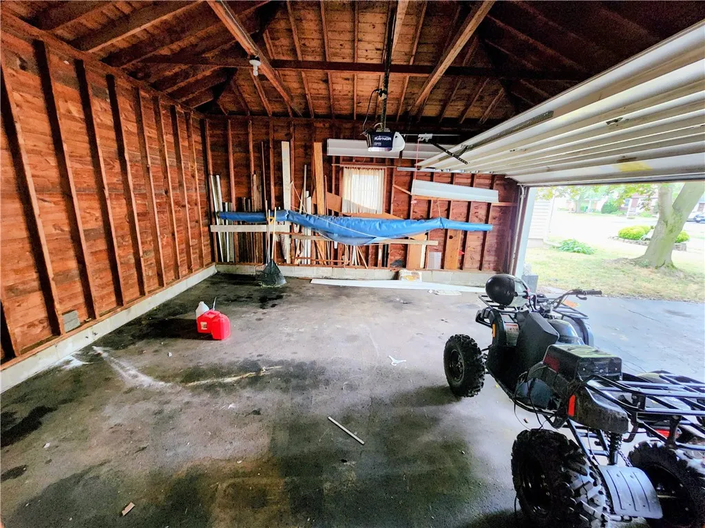 49 Angora Dr Drive, Irondequoit, New York 14617, Irondequoit, New York 14617, 3 Bedrooms Bedrooms, 6 Rooms Rooms,2 BathroomsBathrooms,Residential,Closed,49 Angora Dr Drive, Irondequoit, New York 14617,0,R1630622